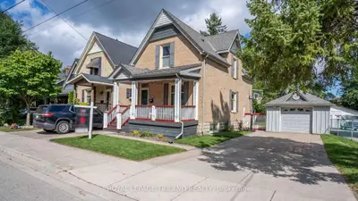 36 Garfield Avenue, London South, On N6c 2b5
