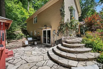 712 Flat Rapids Road, Mcnab/braeside, On K7s 3g8