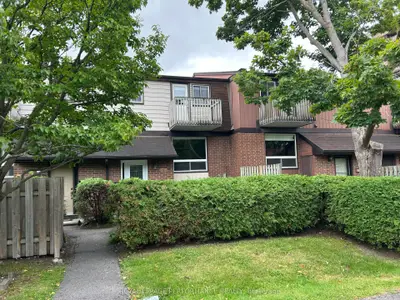 402 Montfort Street 9, Vanier And Kingsview Park, On K1l 8g7