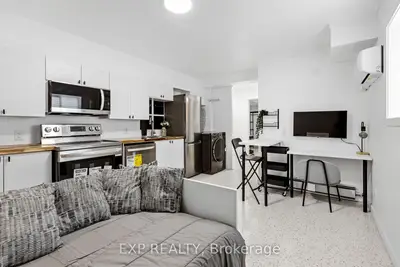 204 Ste Monique Street 6, Vanier And Kingsview Park, On K1l 7r1