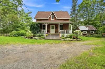 Detached in Bracebridge