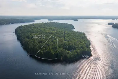 West Side Of Island M81 - Pine Island, Muskoka Lakes, On P1l 1w8