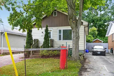 244 EDINBURGH Street, London North, ON N6H 1M3