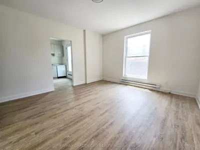 63 Main Street E 2, Grimsby, On L3m 1m7