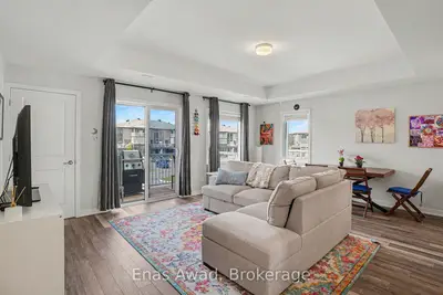 802 Lillian Freiman Private 1, Barrhaven, On K2j 7k7