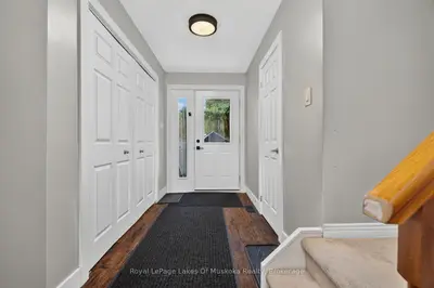 570 John Street S, Gravenhurst, On P1p 1j9