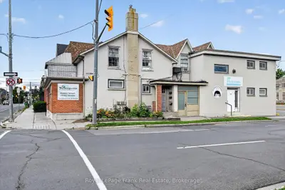 308 Charlotte Street, Peterborough, On K9j 2v7