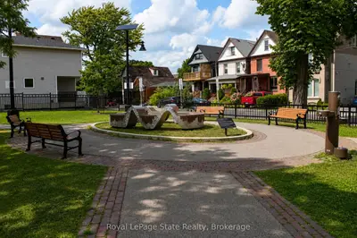 56 N Wentworth Street 2, Hamilton, On L8l 5v4