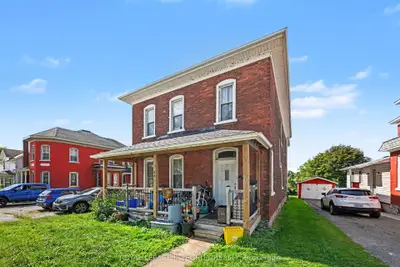 48 Elmsley Street S, Smiths Falls, On K7a 3p6