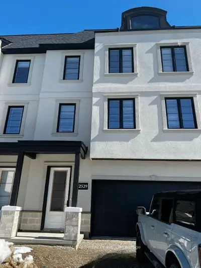 2529 Meadowlands Way 32, London North, On N6g 5l8