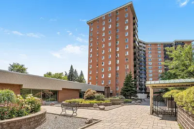2000 Jasmine Crescent 1406, Beacon Hill North - South And Area, On K1j 8k4