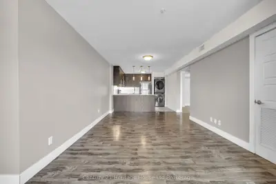 34 Brock Street 201, Woodstock, On N4s 3b5