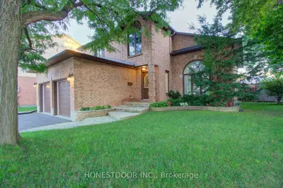 34 Long Gate Court, Barrhaven, On K2j 4e7