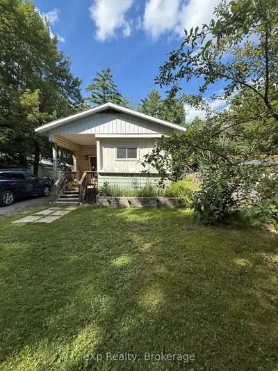 1713 Highway 11 South Highway E 502, Gravenhurst, On P0e 1g0