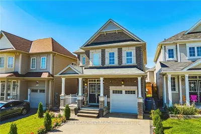 11 Mcwatters Street Main, Hamilton, On L0r 1c0