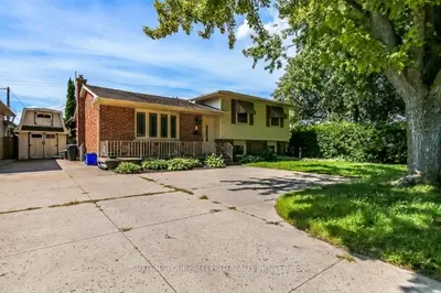 1 Pickwick Place, London East, On N5v 2p6