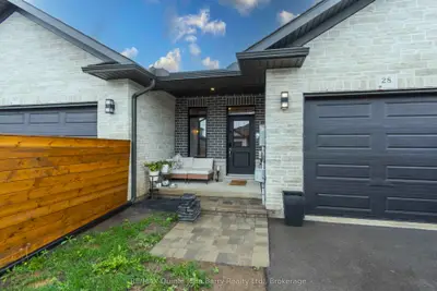 28 Raycroft Drive, Belleville, On K8n 0r4