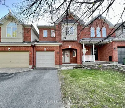 42 Hemlo Crescent, Kanata, On K2t 1c9