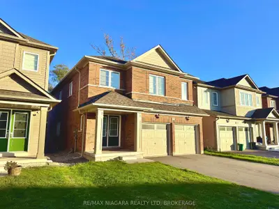 132 Cottonwood Crescent, Welland, On L3b 6c5