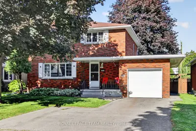 957 Winnington Avenue, Britannia Heights - Queensway Terrace N And Area, On K2b 5c6