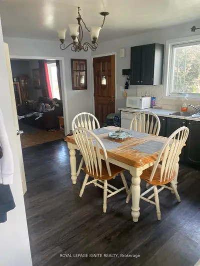 812 Chelsea Crescent, Cornwall, On K6h 6y4