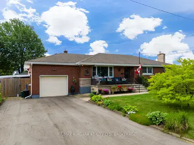 90 John Street, Port Colborne, On L3k 1r2