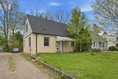 139 Dalewood Avenue, Hamilton, On L8s 1z3