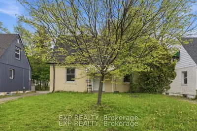 139 Dalewood Avenue, Hamilton, On L8s 1z3