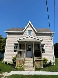16 Queen Street N 1, Minto, On N0g 1z0