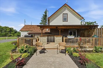 1039 Christian Road, Prince Edward County, On K0k 1g0