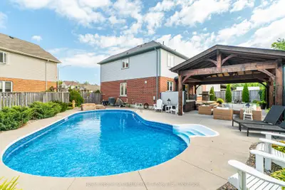 9 Power Court, Kawartha Lakes, On K9v 0c6