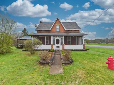 16 Albert Street, Sundridge, On P0a 1z0