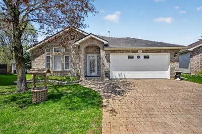24 Regency Place, Brockville, On K6v 7m5