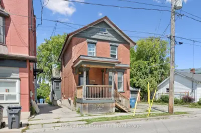10 Ontario Street, Guelph, On N1e 3b1
