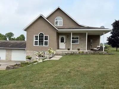69 Queen Street, Morris Turnberry, On N0g 1g0