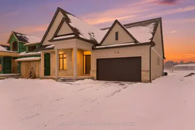 15 Oakley Drive, Niagara-on-the-lake, On L0s 1j0