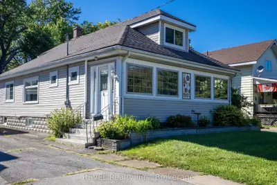 272 High Street, Fort Erie, On L2a 3r3