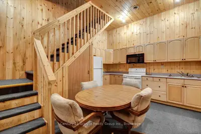 2128 Old Hastings Road, Wollaston, On K0l 2l0