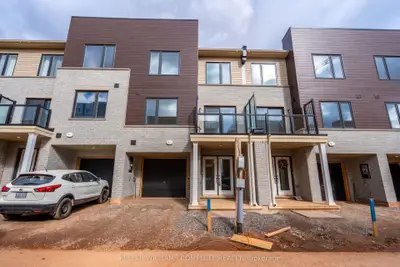 23 Dryden Lane, Hamilton, On L8h 0b6