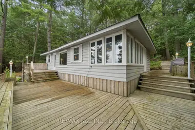 1022 Two Dogs Lane, Algonquin Highlands, On K0m 1j2