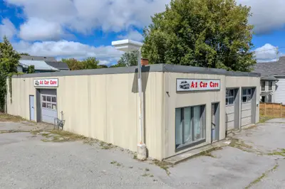 312 Montreal Street, Kingston, On K7k 3h3