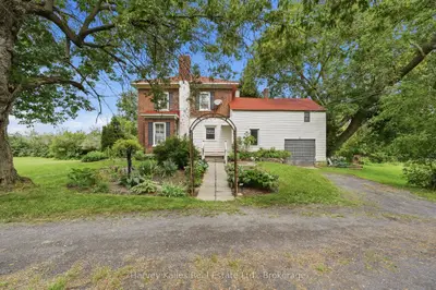 1274 Fred Brown Road, Loyalist, On K0k 2h0