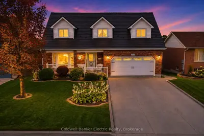 948 Smithside Court, Peterborough, On K9j 8e2
