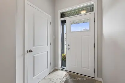 689 N Taliesin Crescent E, Stittsville - Munster - Richmond, On K2s 2w5