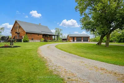 10 Hobbs Road, Brighton, On K0k 1m0