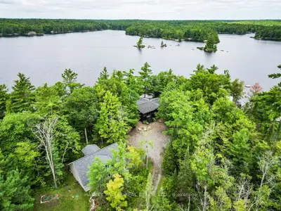 1069 White Eagle Road, Gravenhurst, On P0e 1g0