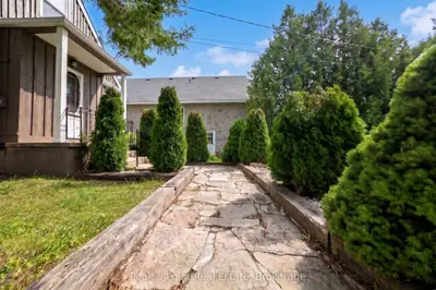 579 John Street, South Bruce Peninsula, On N0h 2t0