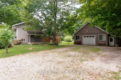 92 Parkside Avenue, South Bruce Peninsula, On N0h 2t0