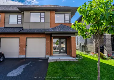 806 Carnelian Crescent, Blossom Park - Airport And Area, On K1x 0a8