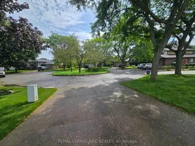 18 Deanna Crescent, St. Catharines, On L2n 6r9